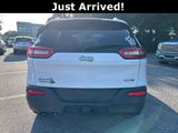 Used 2014 Jeep Cherokee Latitude image 2