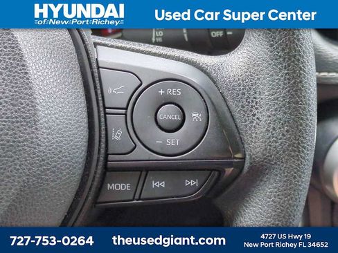 Used 2024 Toyota RAV4 XLE w/ Convenience Package FWD image 29