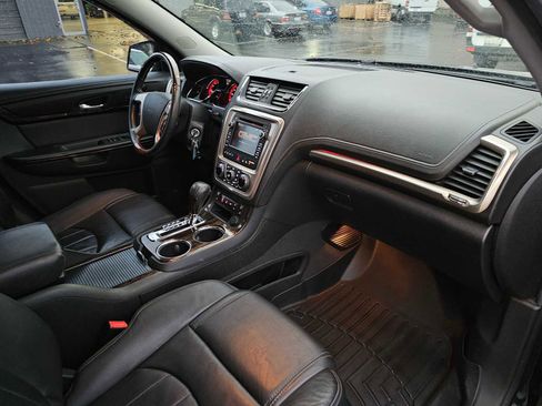 Used 2014 GMC Acadia Denali image 12