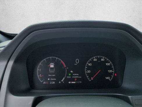 Used 2025 Honda Ridgeline Black Edition image 11