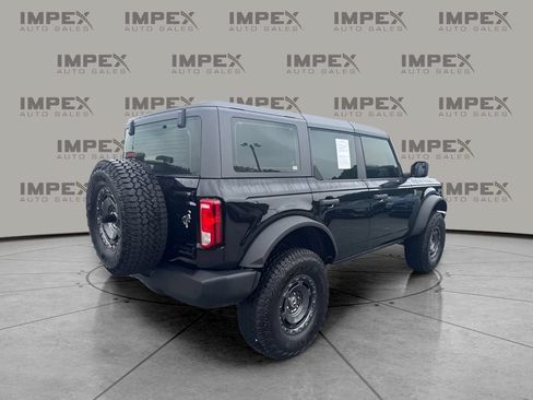 Used 2025 Ford Bronco 4-Door w/ Sasquatch Package AWD/4WD image 3