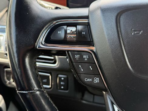 Used 2020 Lincoln Navigator Reserve w/ Luxury Package AWD/4WD image 15