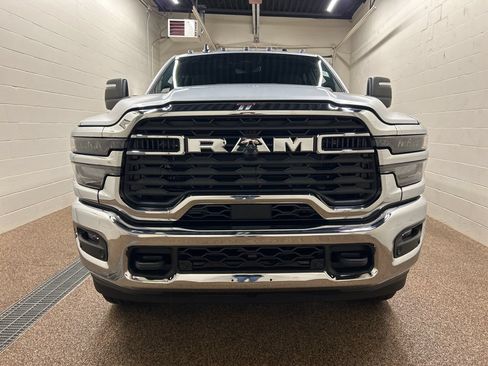 New 2026 RAM 2500 Tradesman AWD/4WD image 5