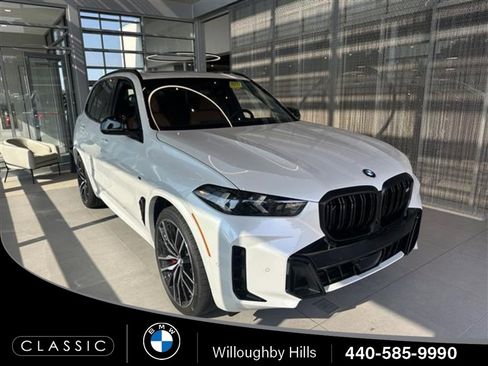 New 2026 BMW X5 M60i image 1