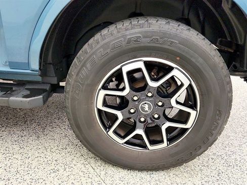 Used 2022 Ford Bronco Outer Banks AWD/4WD image 9