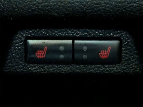 Used 2020 Ford Edge Titanium w/ Equipment Group 301A image 18