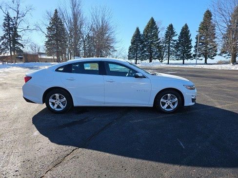 Used 2023 Chevrolet Malibu LT image 7