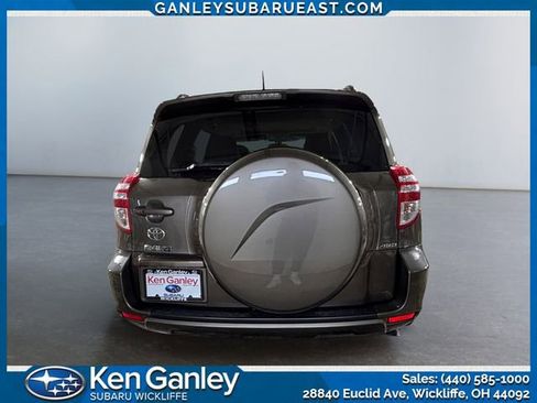 Used 2012 Toyota RAV4 Limited image 4