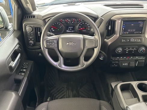 Used 2025 Chevrolet Silverado 1500 Custom Trail Boss w/ Dark Appearance Package AWD/4WD image 20