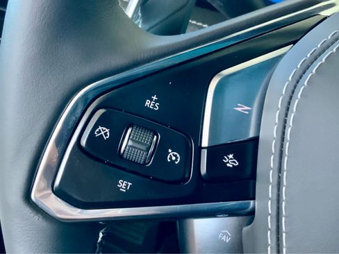 New 2026 Chevrolet Corvette Z06 w/ Stealth Interior Trim Package image 38