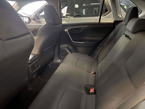 Used 2023 Toyota RAV4 LE AWD/4WD image 13