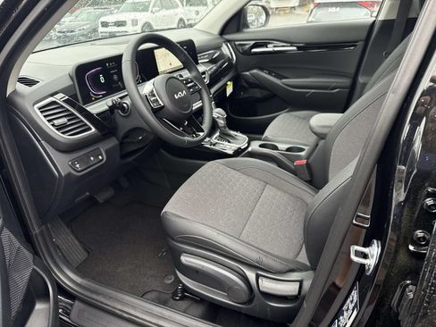 New 2026 Kia Seltos S AWD/4WD image 8