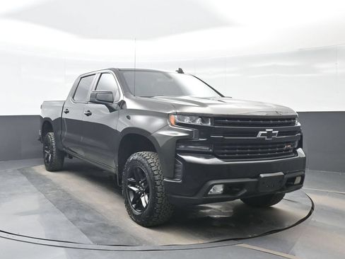 Used 2021 Chevrolet Silverado 1500 LT Trail Boss w/ Bed Protection Package AWD/4WD image 9