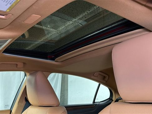 Certified 2024 Lexus ES 350 w/ Premium Package image 6