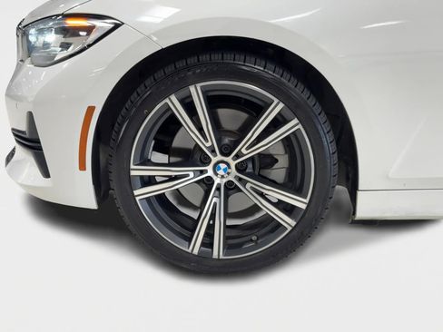 Used 2020 BMW 330i Sedan w/ Driving Assistance Package image 42