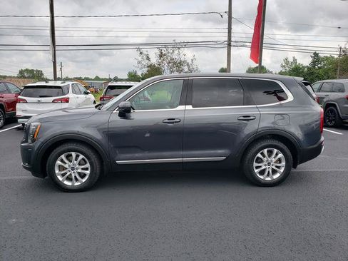 Used 2022 Kia Telluride LX AWD/4WD image 6