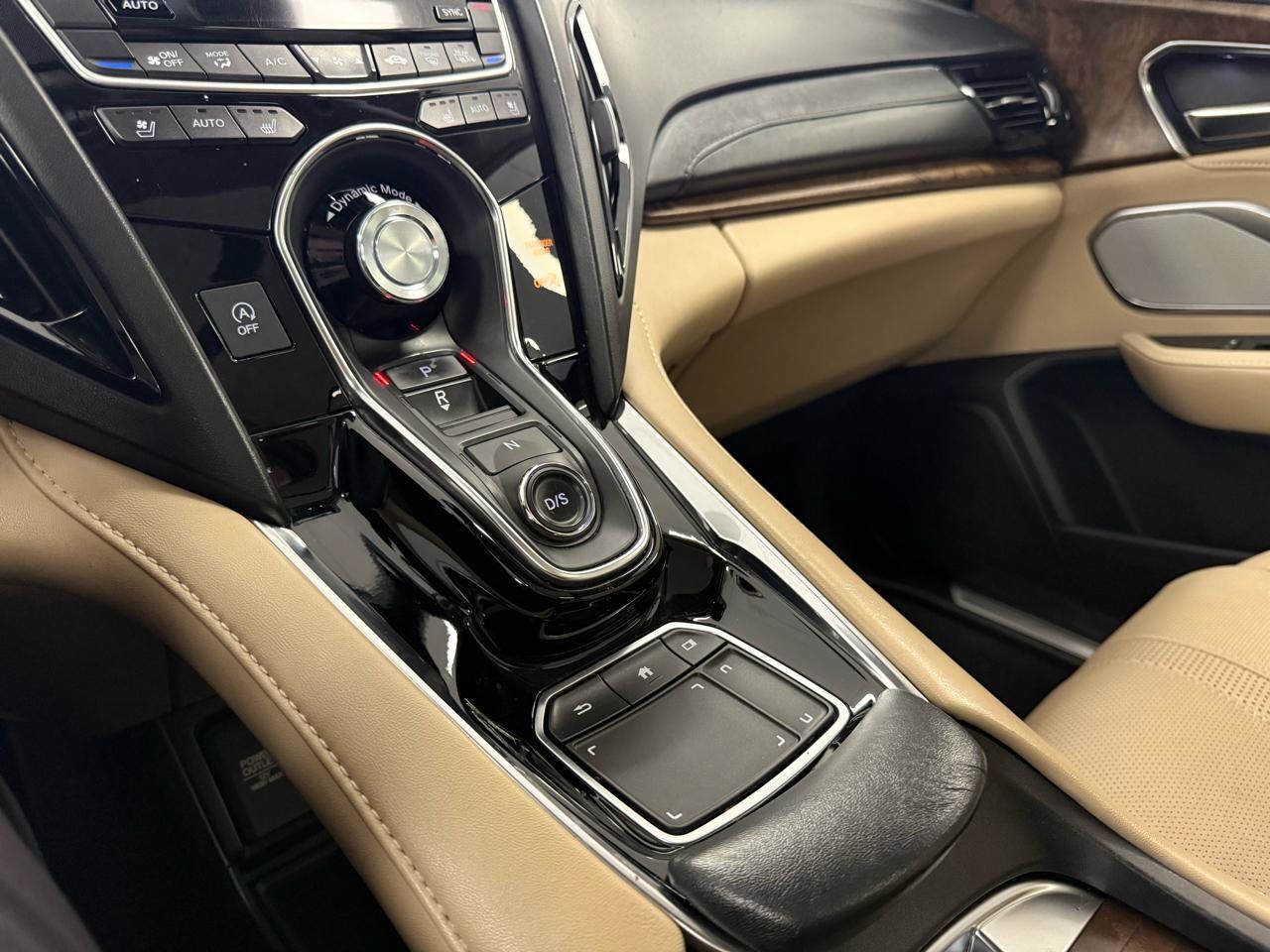 Used 2019 Acura RDX w/ Advance Package FWD image 26