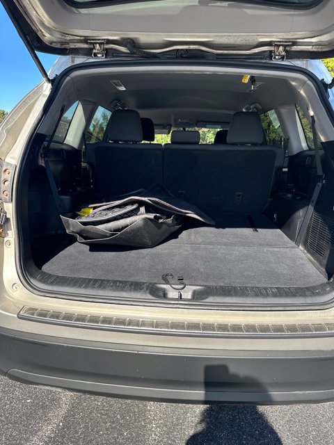 Used 2016 Toyota Highlander LE AWD/4WD image 13