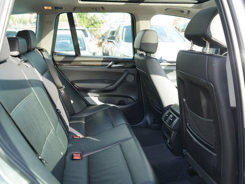 Used 2017 BMW X3 sDrive28i RWD image 18