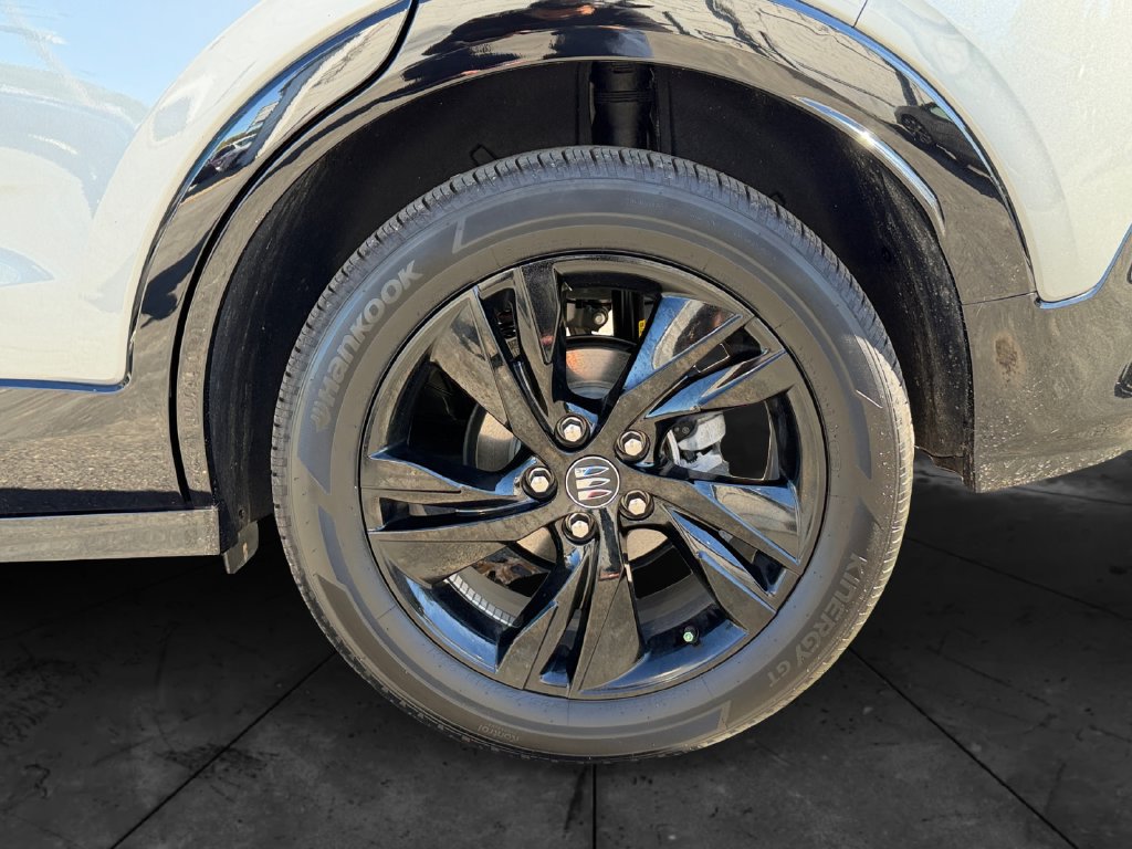 Used 2026 Buick Encore GX Sport Touring w/ Advanced Technology Package FWD image 27