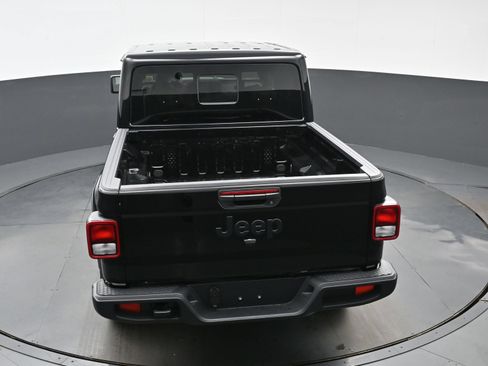 New 2026 Jeep Gladiator Sport AWD/4WD image 24