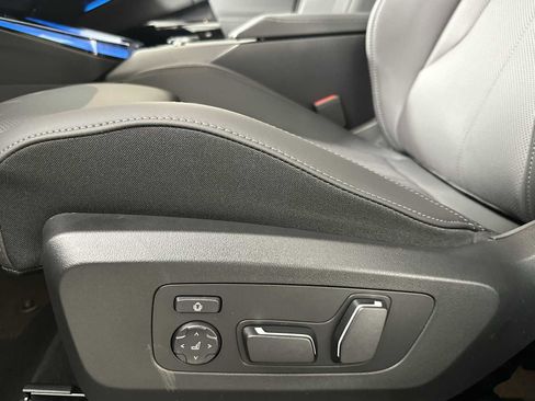 New 2026 BMW X3 xDrive30 w/ M Sport Package image 12