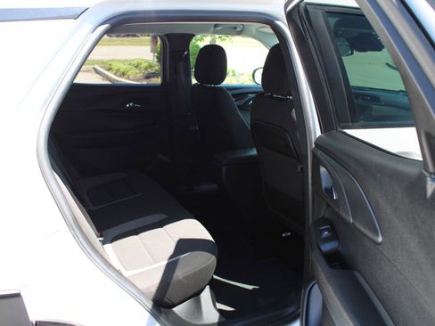 Used 2021 Chevrolet TrailBlazer LT FWD image 23