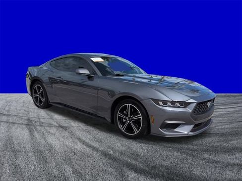 Certified 2025 Ford Mustang Coupe RWD image 2