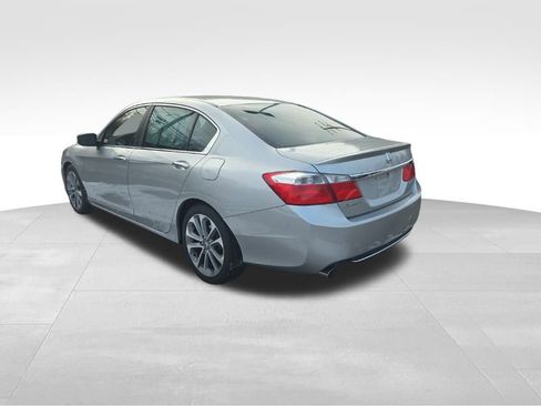 Used 2013 Honda Accord Sport image 7