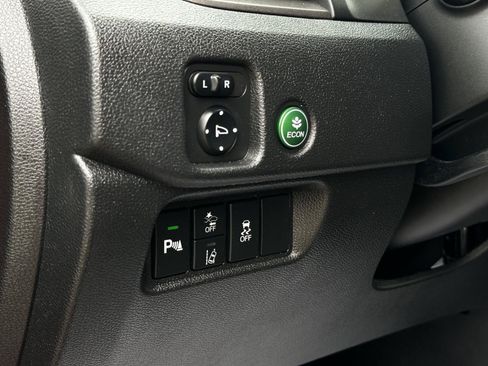Certified 2024 Honda Passport EX-L image 10