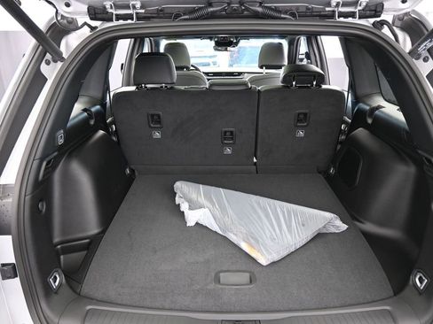 New 2026 Jeep Grand Cherokee Limited w/ Limited Altitude Package RWD image 34