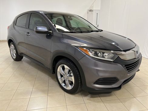 Used 2020 Honda HR-V LX image 7