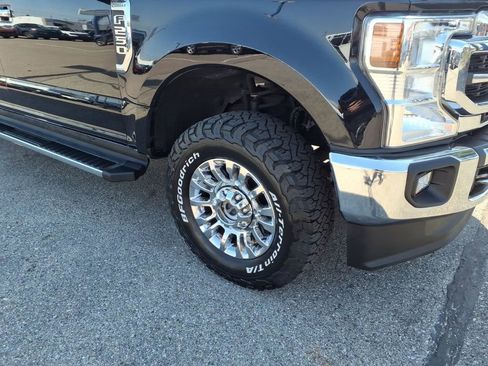 Certified 2022 Ford F250 Lariat w/ Chrome Package AWD/4WD image 5