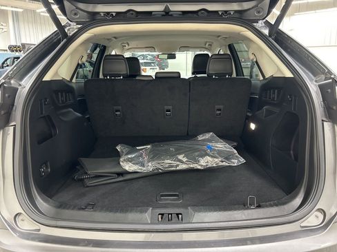 Certified 2024 Ford Edge SEL w/ Convenience Package image 28