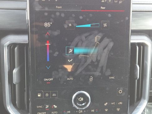 Used 2025 GMC Acadia Elevation image 33