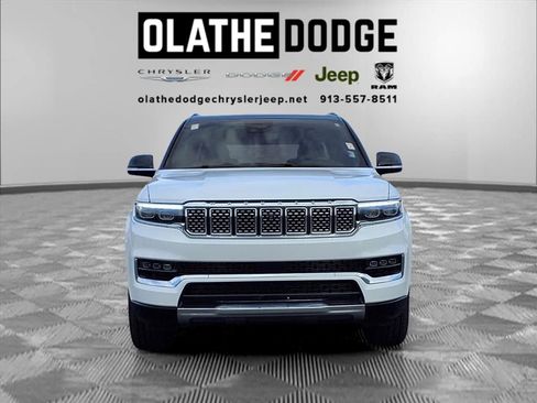 Used 2023 Jeep Grand Wagoneer 4WD image 34