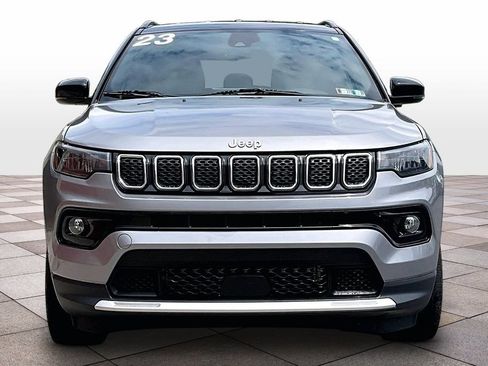 Used 2023 Jeep Compass Limited AWD/4WD image 3