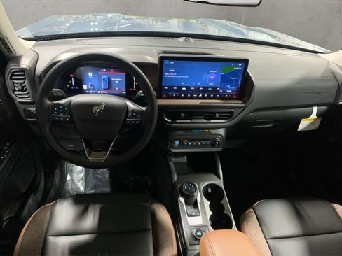 New 2026 Ford Bronco Sport Outer Banks w/ Outer Banks Tech Package+ AWD/4WD image 17