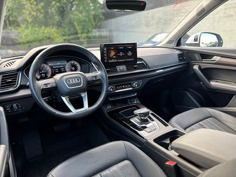 Used 2023 Audi Q5 2.0T Premium Plus w/ Premium Plus Package AWD/4WD image 16
