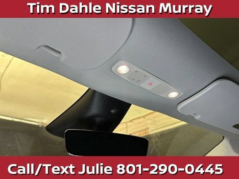 Used 2023 Tesla Model Y Long Range AWD/4WD image 31