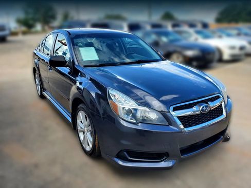 Used 2013 Subaru Legacy 2.5i Premium w/ All-Weather Pkg AWD/4WD image 19
