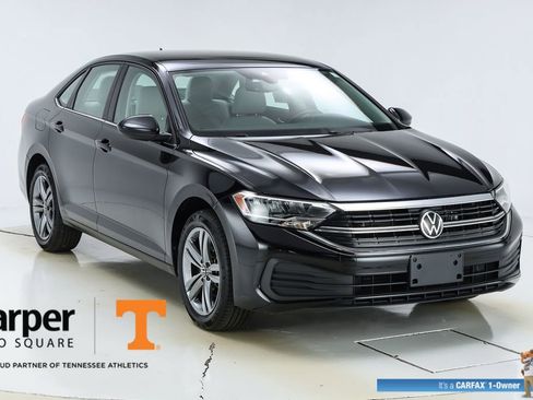 Used 2023 Volkswagen Jetta SE image 51