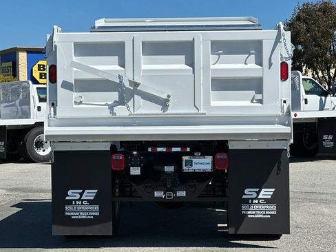 New 2025 Ford F650 2WD Regular Cab Super Duty image 5