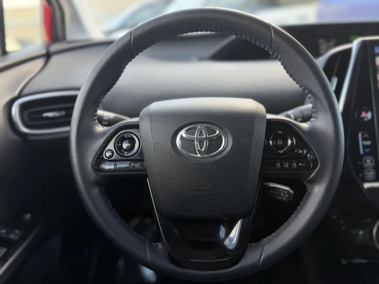 Used 2020 Toyota Prius Prime XLE FWD image 21