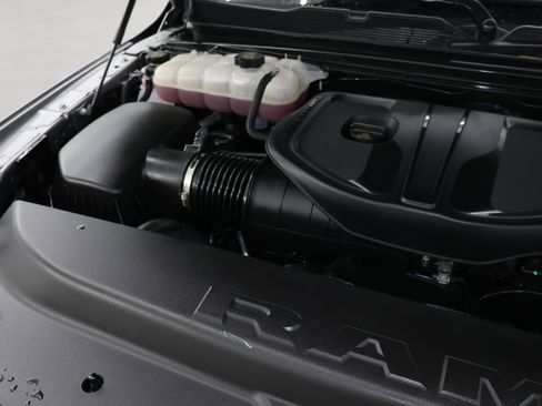Used 2025 RAM 1500 Big Horn image 19