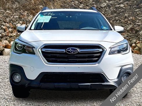 Used 2018 Subaru Outback 2.5i Limited AWD/4WD image 3