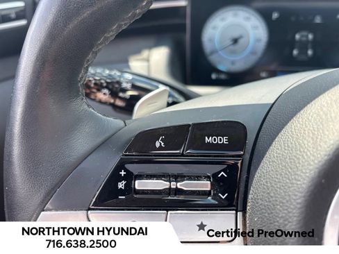 Certified 2023 Hyundai Tucson Limited AWD/4WD image 16