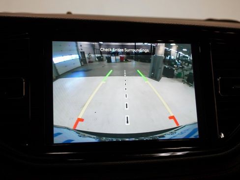 Certified 2024 Dodge Durango GT image 27