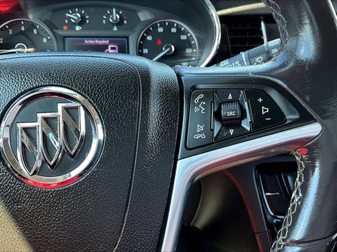 Used 2020 Buick Encore Preferred w/ Safety Package image 19