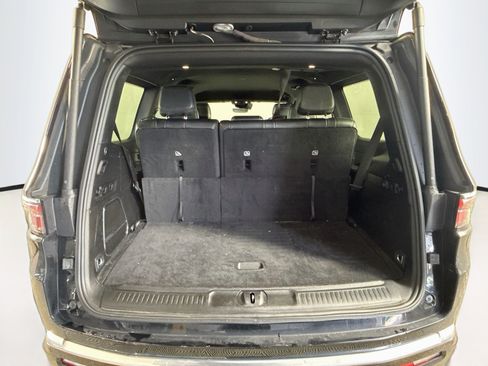 Used 2024 Jeep Wagoneer Series II w/ Flexible Seating Group RWD image 35